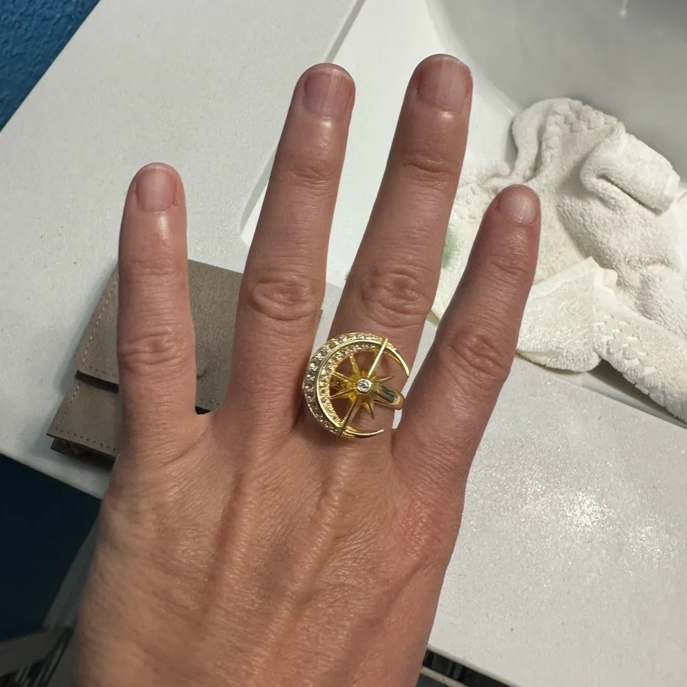 New awe inspired cosmic meditiation ring Gold Crescent Moon and Star - Picture 7 of 10